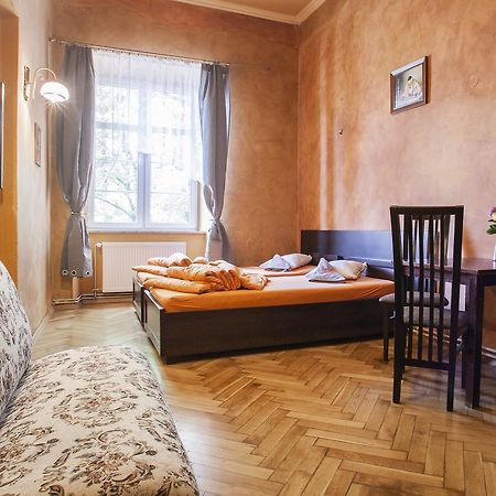 Momotown Privates Bed and Breakfast Krasków Εξωτερικό φωτογραφία