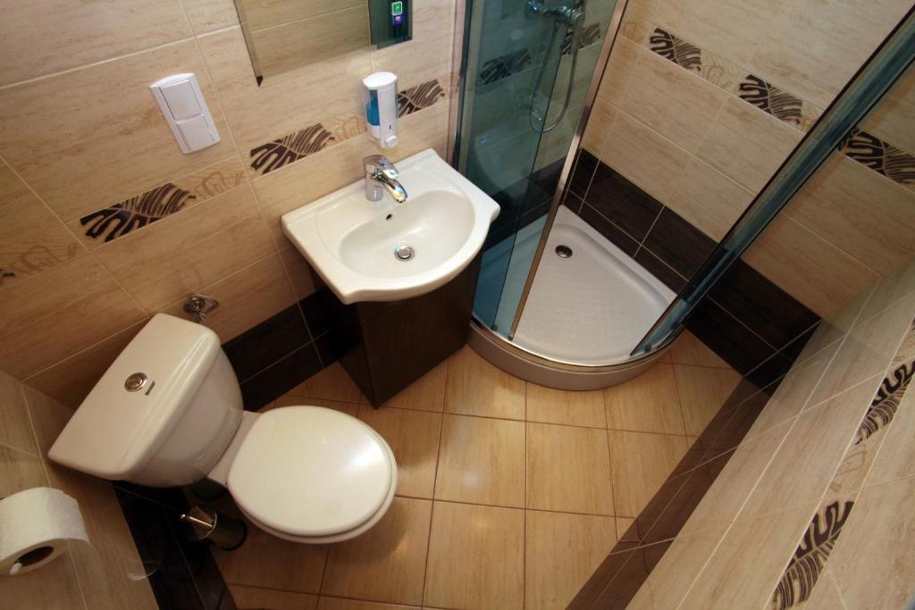 Momotown Privates Bed and Breakfast Krasków Δωμάτιο φωτογραφία
