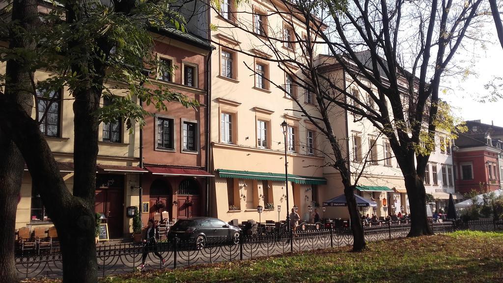 Momotown Privates Bed and Breakfast Krasków Εξωτερικό φωτογραφία